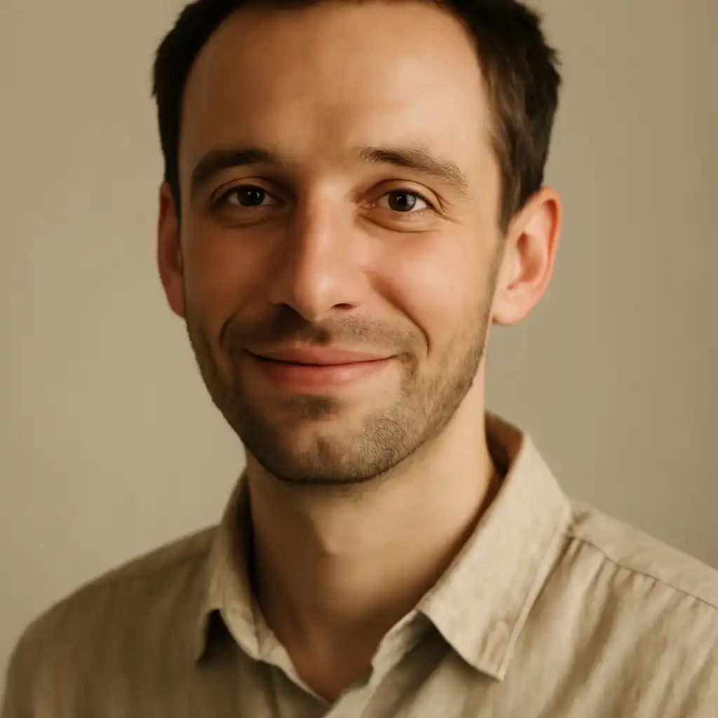 Robert Santos